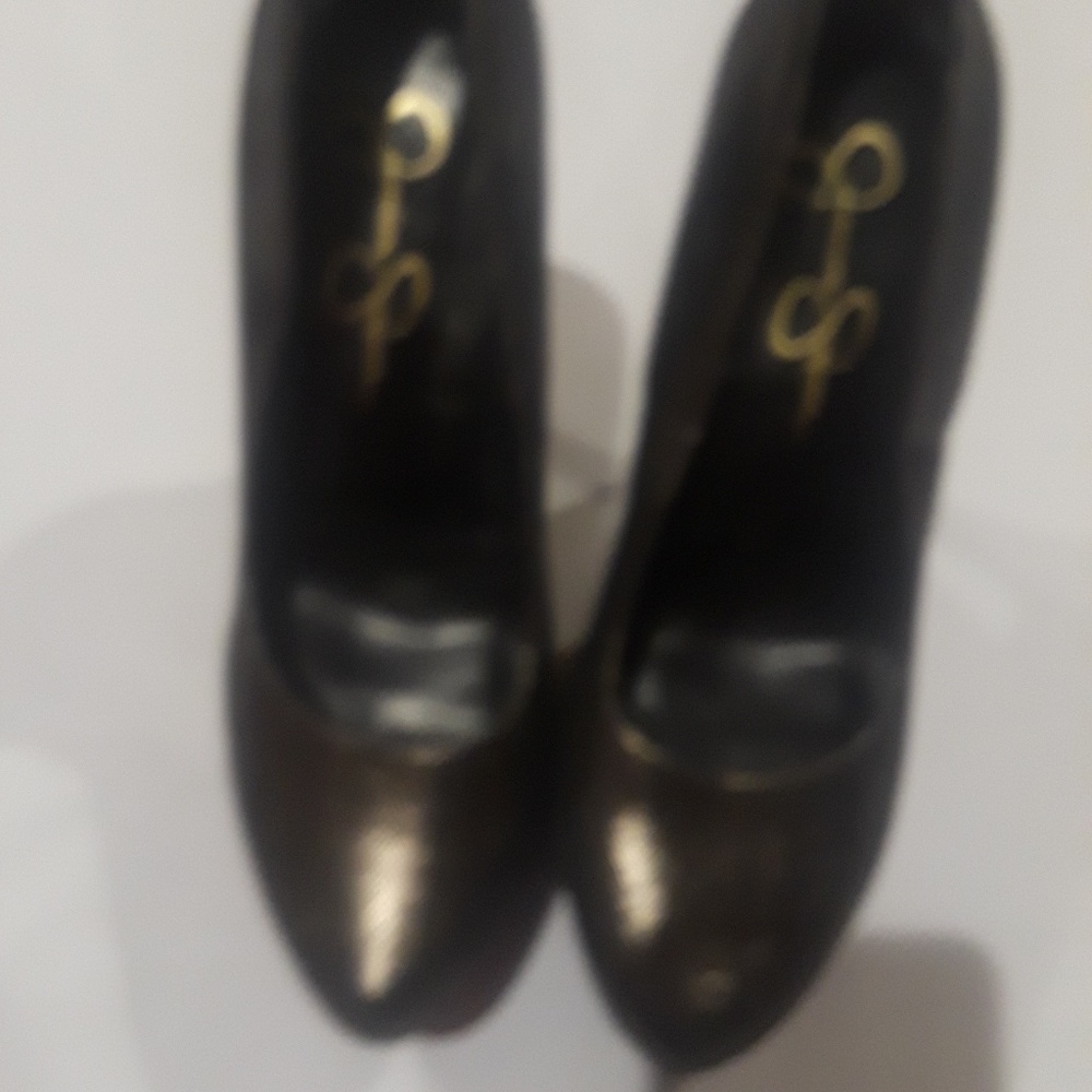 Jessica Simpson Pumps